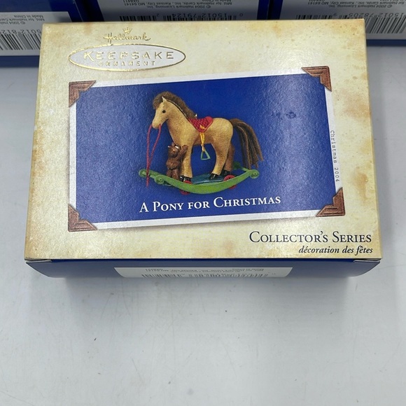 Vintage Hallmark Keepsake Ornament Bundle of 10 Boxes - Picture 11 of 13